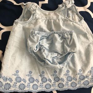 ZARA baby girl top… NO BLOOMER